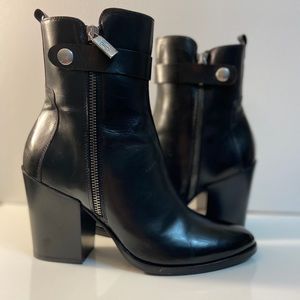 Jo Ghost Genuine Leather Ankle Boots Made in Italy